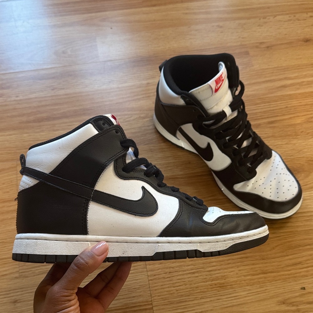 Nike Dunk High Retro 🐼 size 10 (women) / 8.5 (men)